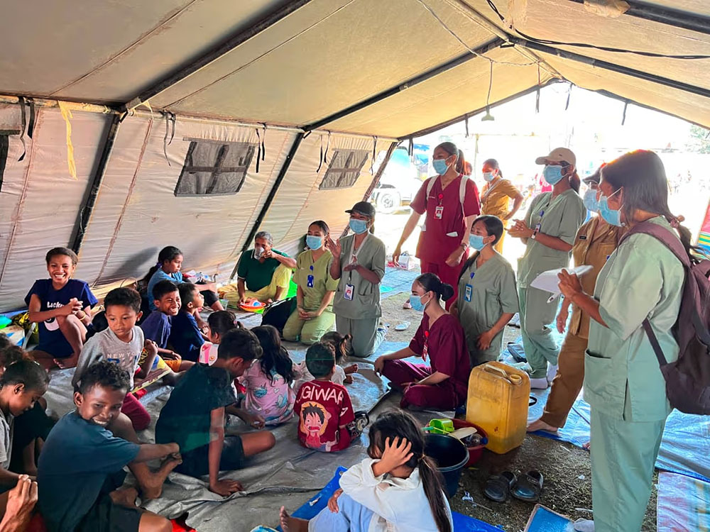 : Kementerian Pendidikan Tinggi, Sains, dan Teknologi (Kemdiktisaintek) bersama perguruan tinggi di NTT dan Nusa Tenggara Barat (NTB) untuk memastikan penanganan dampak gempa berjalan cepat dan terarah. (Foto: Dok Kemdiktisaintek)