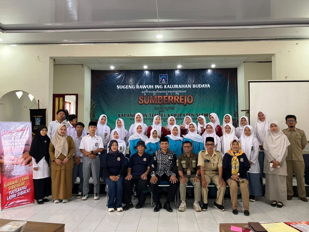 : Menumbuhkan kepekaan sosial serta daya rekam jurnalistik generasi muda menjadi sarana ampuh dalam mengeksplorasi potensi dan dinamika lingkungan sekitar. KIM Senyum Tempel resmi mengumumkan para pemenang Lomba Jurnalistik SLTA 2026, Kamis (13/8/2026).