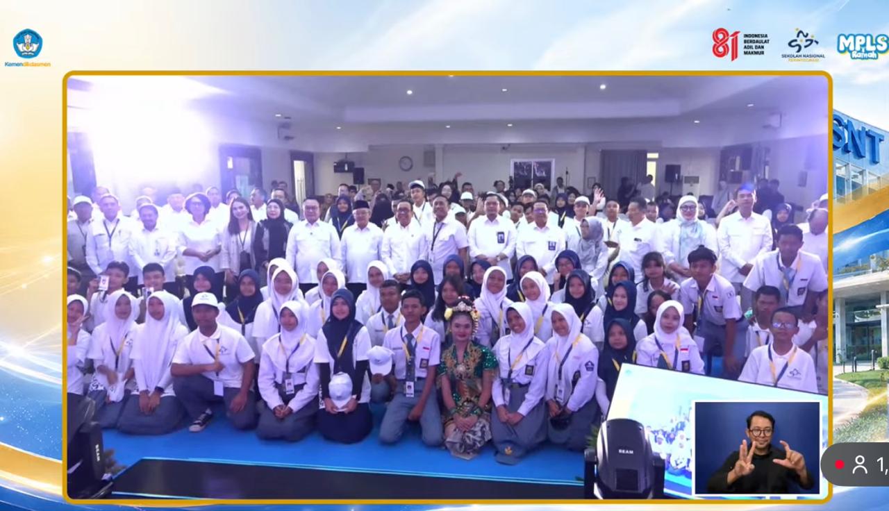 : Sekolah Nasional Terintegrasi (SNT) tidak hanya diarahkan sebagai pembangunan infrastruktur pendidikan, tetapi menjadi intervensi strategis pemerintah untuk memperluas akses pendidikan berkualitas hingga ke berbagai wilayah Indonesia. (Foto: Pasha Yudha Ernowo Infopublik/Igid/Youtube Kemendikdasmen)