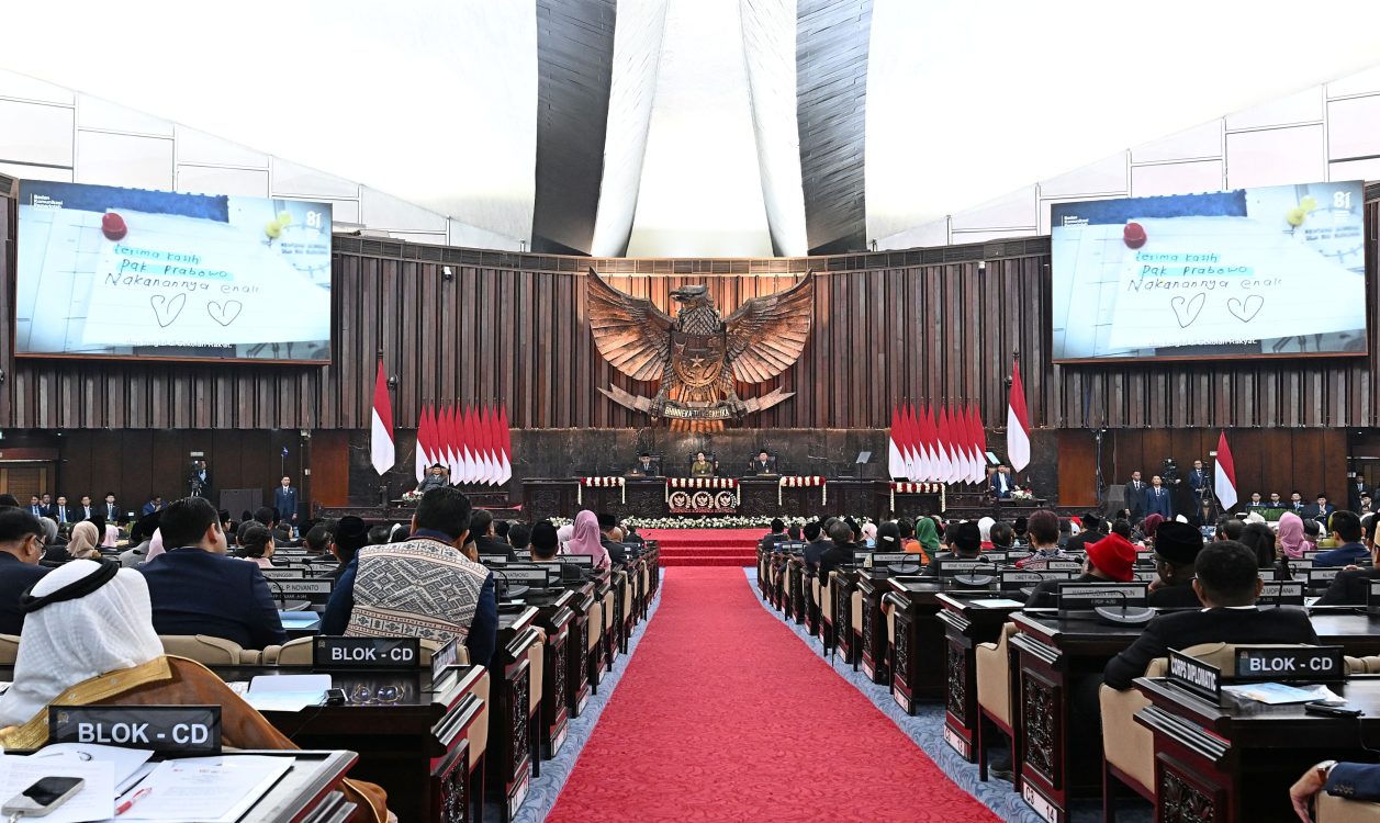 Lebih dari Sekadar Makan, MBG Ringankan Beban Keluarga di Papua