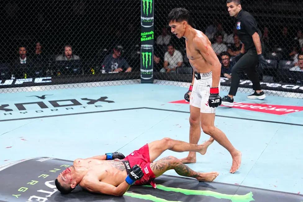 Luar Biasa Debut Bilal Hasan di UFC Menang KO vs ilson Rojas