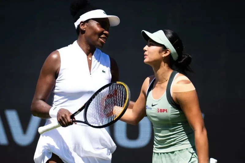 Mantan Petenis 1 Dunia Venus Williams Berduet dengan Juara Baru WTA Alecandra Eala