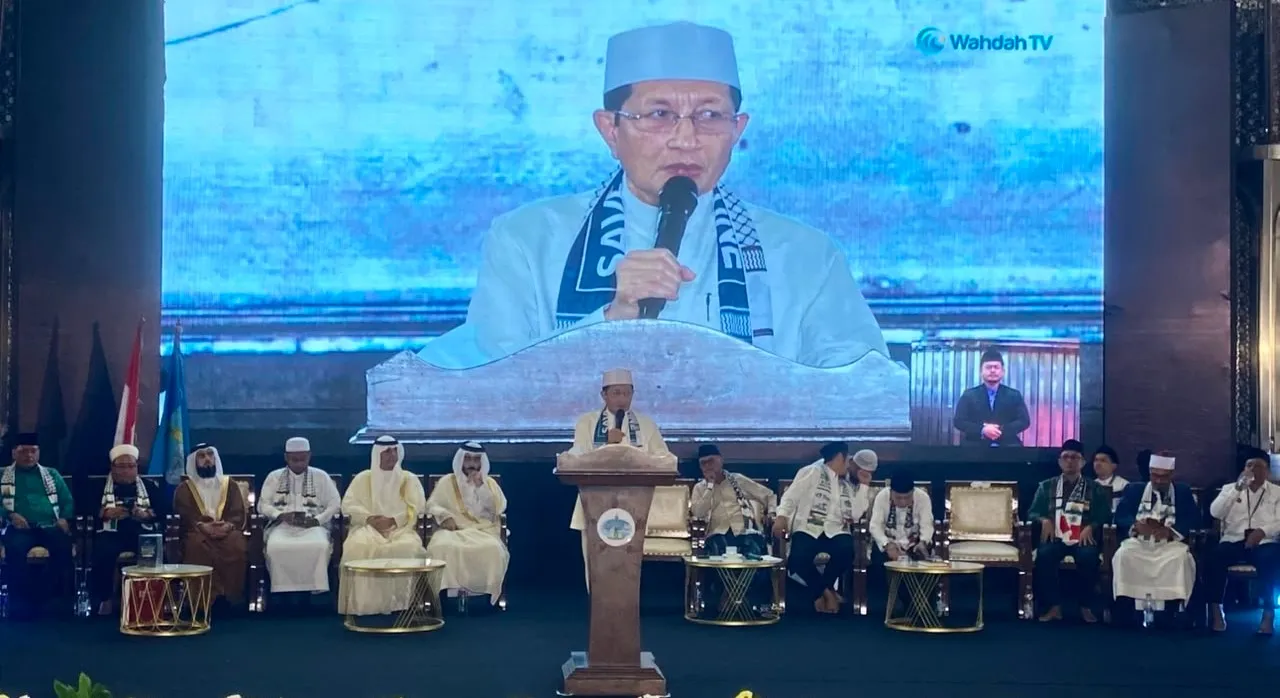 Menag Kukuhkan 10.000 Guru Ngaji, Percepat Pemberantasan Buta Huruf Al-Qur'an
