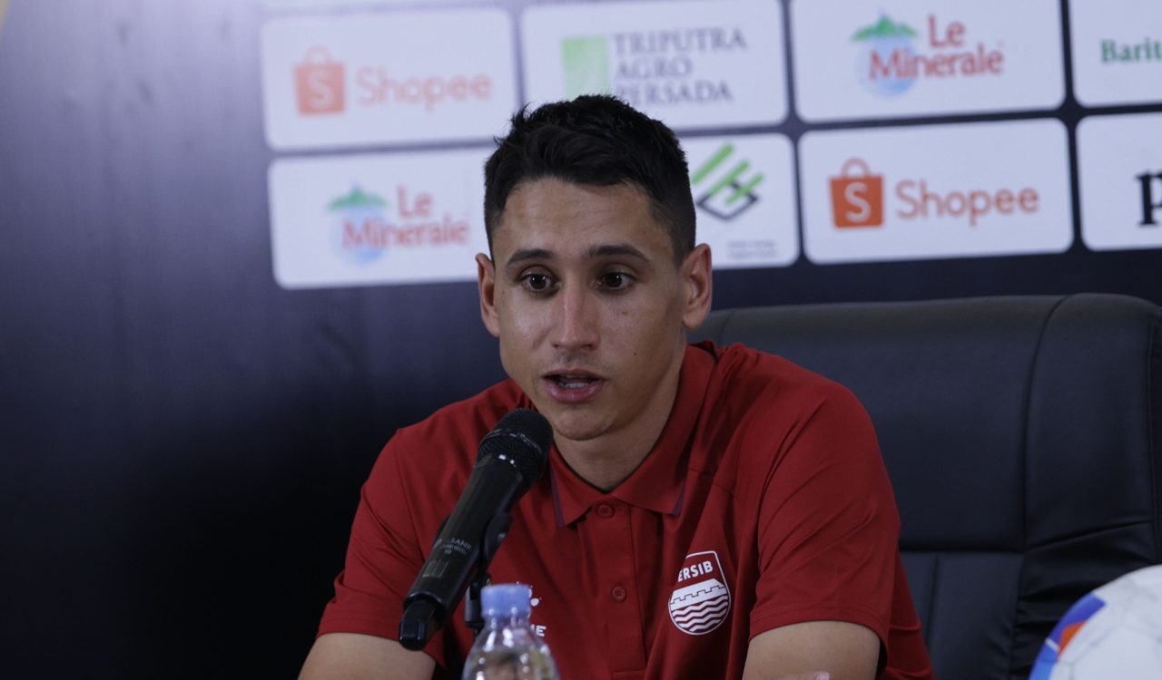 Menalo Ungkap Kunci Kemenangan Dari Tampines Rovers