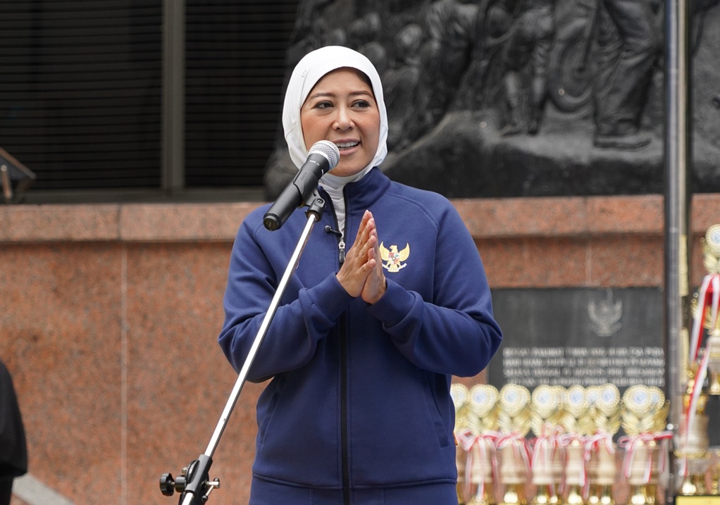 : Menteri Komunikasi dan Digital (Menkomdigi), Meutya Hafid, menyampaikan capaian tersebut saat membuka Lomba Khas 17-an Komdigi Karnaval 2026 di Lapangan Anantakupa Kemkomdigi, Jakarta., Rabu (19/8/2026). (Foto: Dok. KPM Kemkomdigi)