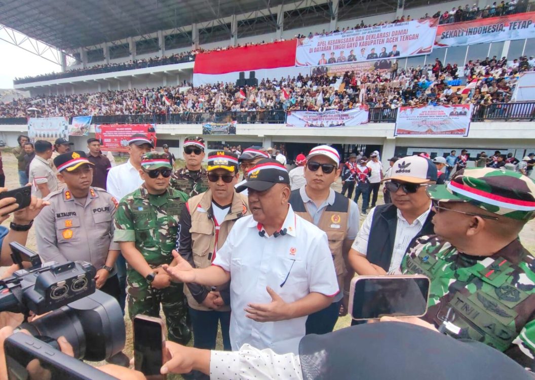 : Ketua Umum KONI Pusat Letjen TNI Purn Marciano Norman menilai kejuaraan pacu kuda di Aceh Tengah bukan sekadar ajang olahraga, tetapi juga menjadi sarana hiburan dan trauma healing bagi masyarakat setelah menghadapi bencana./Foto Hunas KONI Pusat