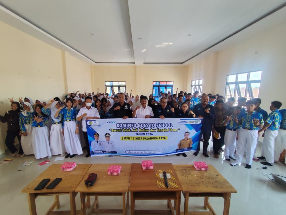 : Tingkatkan literasi digital, Dinas Komunikasi, Informatika, Statistik dan Persandian (Diskominfo) Palangka Raya edukasi pelajar bahaya hoaks dan judi online.- Foto: Mc.Palangka Raya