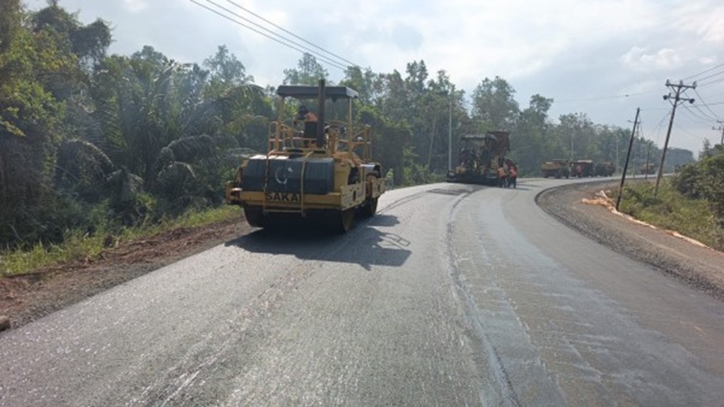 : Kementerian Pekerjaan Umum (PU) terus mempercepat penanganan infrastruktur jalan pada wilayah Daerah Otonomi Baru (DOB) Papua Selatan. (Foto: Humas Kemen PU)