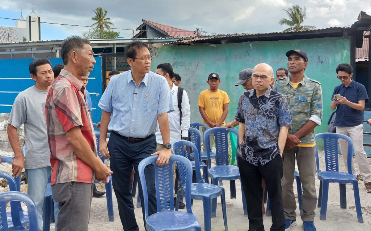 : Menteri Keuangan saat melakukan kunjungan kerja ke Provinsi Nusa Tenggara Timur (NTT) meninjau penanganan pencemaran laut Timor pada Kamis (6/8/2026). (Foto: Ismadi Amrin/InfoPublik)