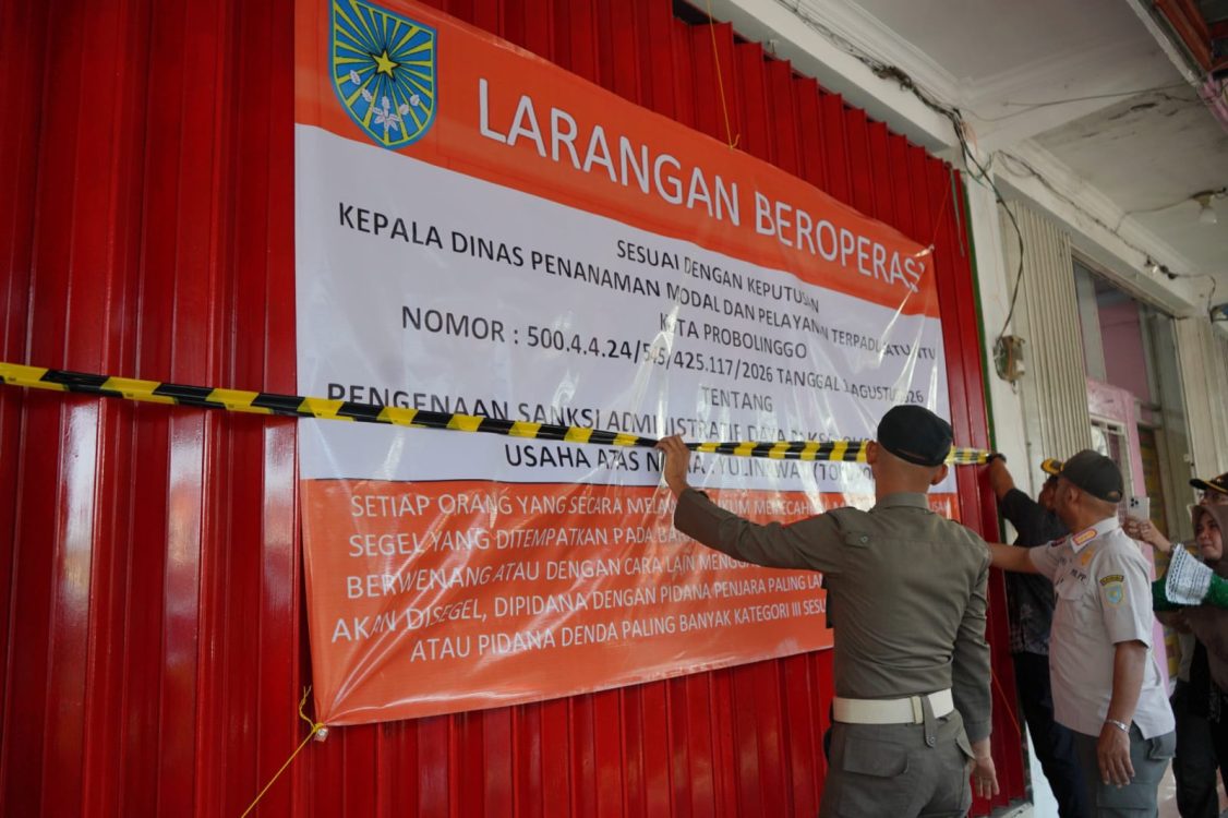: Izin Usaha Tidak Sesuai, Pemkot Probolinggo Tutup Tiga Toko Minol. (Istimewa)