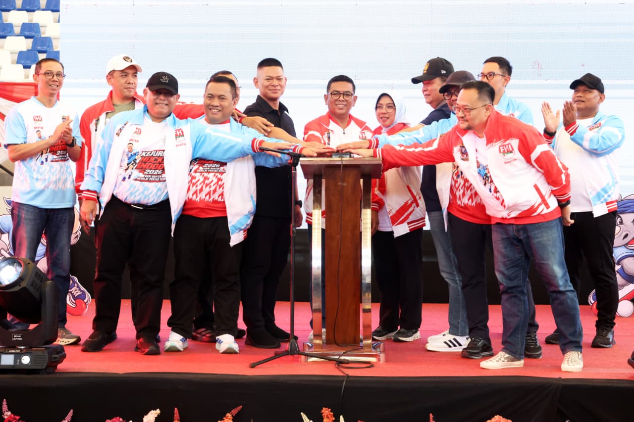 : Gubernur Banten Andra Soni secara resmi membuka Kejuaraan Nasional (Kejurnas) Hoki Ruangan (Indoor) 2026 di GOR Nambo Jaya Sport Center, Kota Tangerang, Minggu (23/8/2026)/ (Biro Adpimpro Banten)