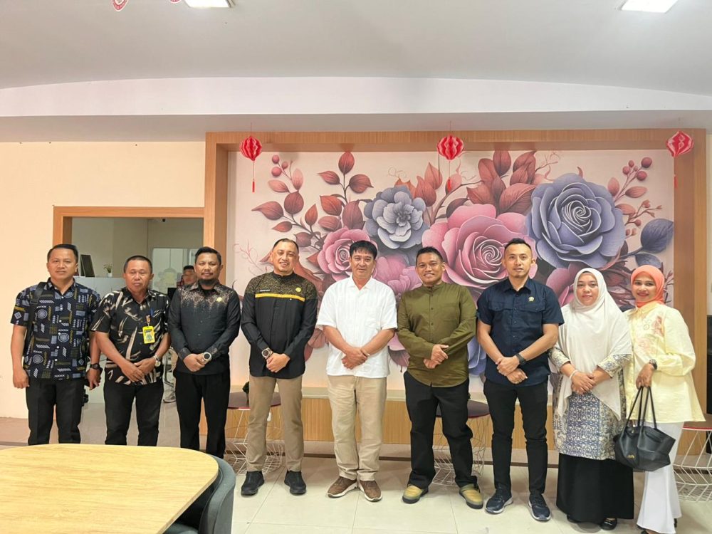 : Panitia Khusus (Pansus) III DPRD Kabupaten Pohuwato saat melakukan kunjungan kerja ke Biro Organisasi Pemerintah Provinsi Gorontalo, Jumat (28/8/2026).(Foto: mcgorontaloprov/ Reza)