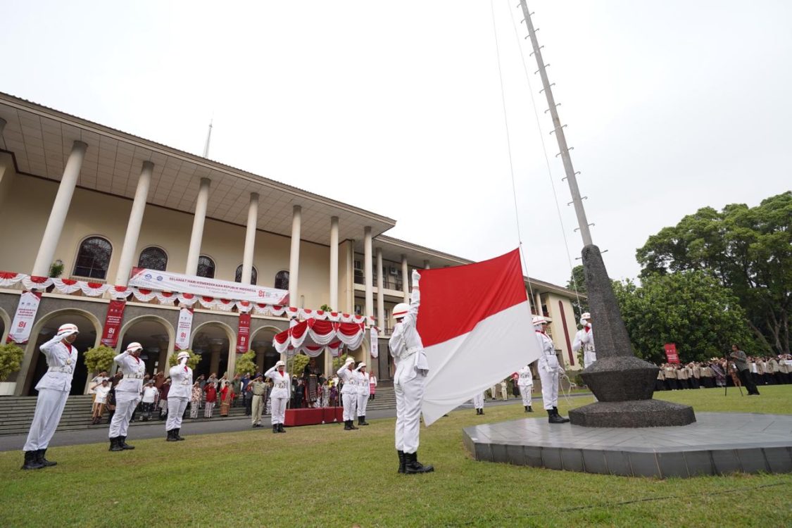 Peringati HUT ke-81 RI, UGM Teguhkan Semangat Merakyat, Mandiri, dan Berkelanjutan
