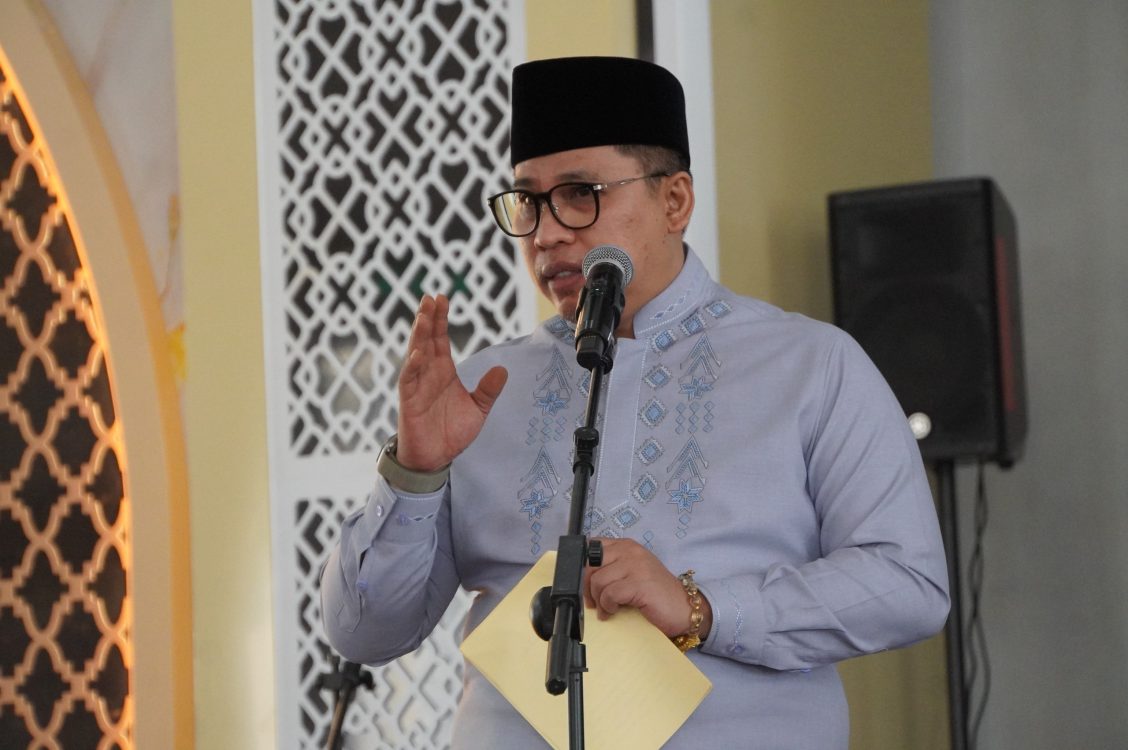 : Peringati Maulid Nabi, Wako Hendri Arnis Ajak Masyarakat Jaga Marwah Kota Serambi Mekkah. (foto: MC Padang Panjang)