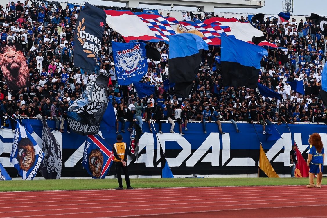 Pernyataan Resmi Arema FC Soal Logo Singa Bertindik