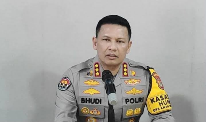 Polda Metro Jaya & Kodam Jaya Gelar Apel Kesiapan Pelayanan Masyarakat di Sejumlah Titik