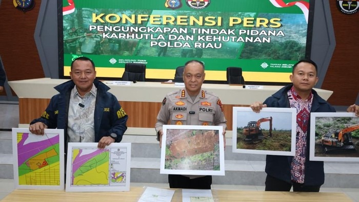 Polda Riau Berhasil Ungkap 37 Kasus Karhutla, 40 Orang Menjadi Tersangka