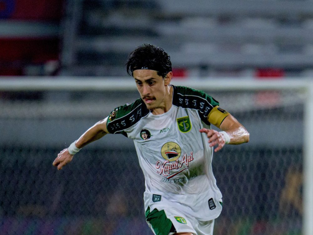 Raih Pemain Terbaik, Rivera Pede Bawa Persebaya Tatap Musim 2026/27