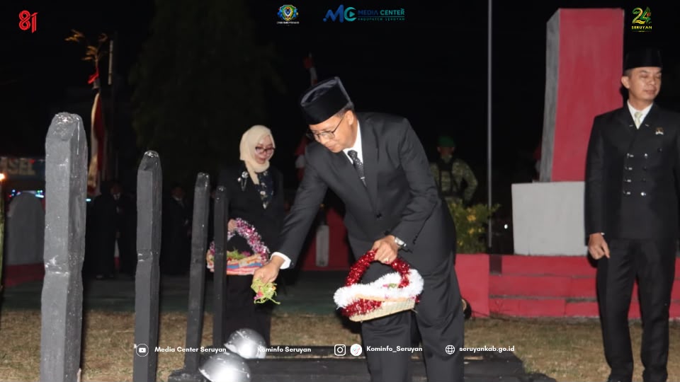 : Wakil Bupati Seruyan, Supian, pada Renungan Suci, di Taman Makam Pahlawan (TMP) Pasir Kencana, Kuala Pembuang, Minggu (16/8/2026).