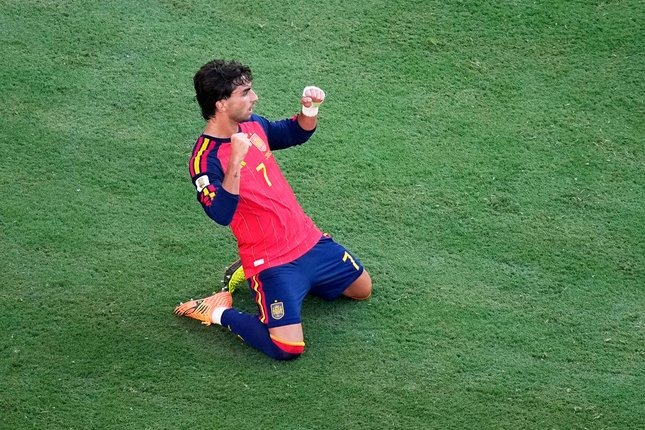 Resmi Penentu Gol Juara Spanyol Tinggalkan Barcelona untuk PSG