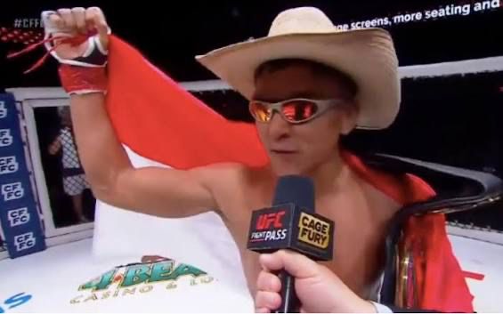 Resmi Petarung Indonesia Bilal Hasan Dapat Kontrak Dana White di UFC