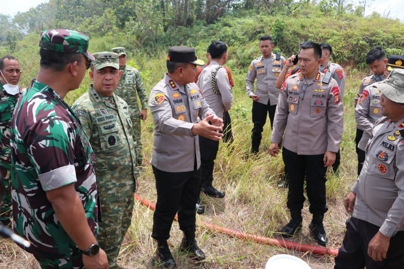 Respons Cepat Karhutla, Kapolda Kaltim Turun Langsung Pantau Titik Api di Balikpapan