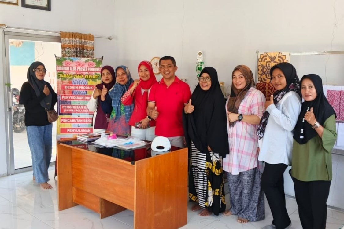 : Kepala Dinas Parekrafpora saat melakukan koordinasi sekaligus mengecek kesiapan pengurus dan anggota APINKA. (foto Anna)