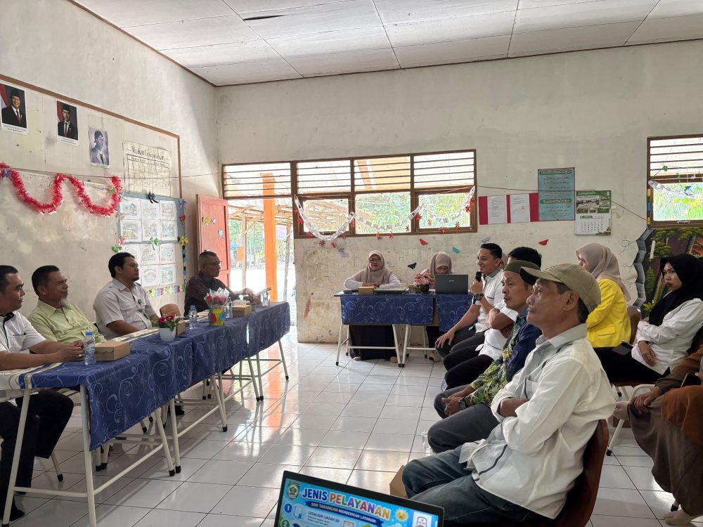 : SD Negeri Tarangan, Kecamatan Paringin Selatan menggelar forum konsultasi publik (FKP) standar pelayanan, Rabu (12/8/2026).- Foto: Mc.Balangan