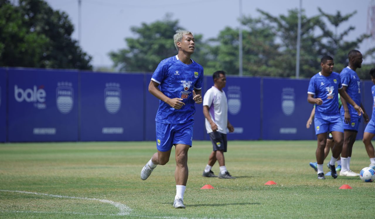 Sebelum Terbang Ke Bali Persib Matangkan Persiapan Di Bandung