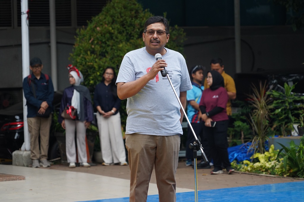 : Sekjen Kemkomdigi Ismail dalam pembukaan Lomba Khas Komdigi Karnaval 2026 di Lapangan Anantakupa Kemkomdigi, Jakarta. (Foto: Dok. KPM Kemkomdigi)