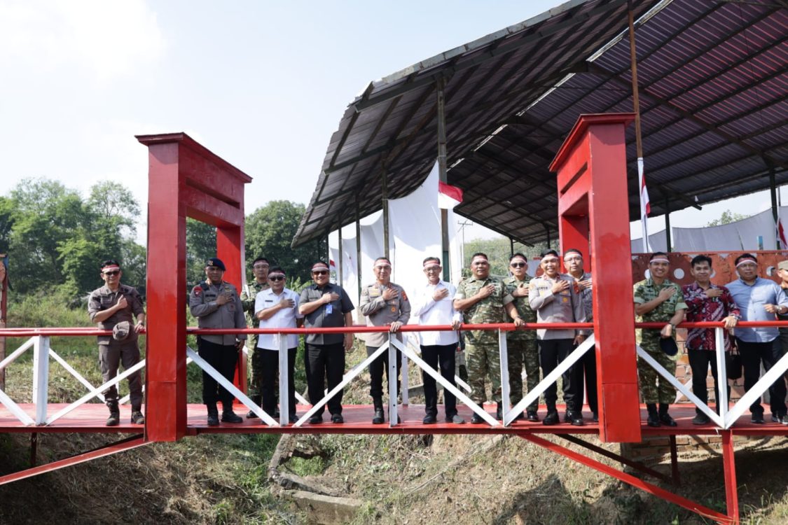 Semarak 81 Kemerdekaan RI, Polda Sumsel Bangun 81 Jembatan Merah Putih
