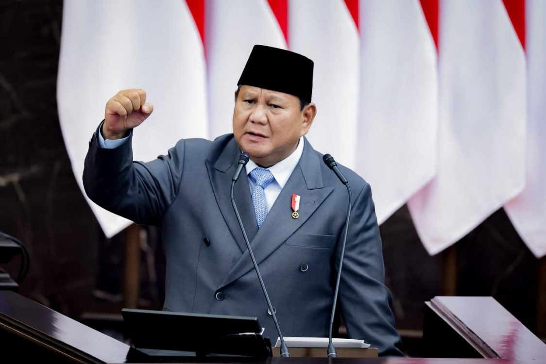 : Presiden Prabowo Subianto pada Sidang Tahunan MPR RI dan Sidang Bersama DPR RI dan DPD RI di Jakarta, Jumat (14/8/2026) menyampaikan bahwa digitalisasi perlindungan sosial telah mulai diterapkan di 153 kabupaten dan kota pada 38 provinsi. Mengikuti arahan tersebut, Menteri Komunikasi dan Digital Meutya Hafid menegaskan bahwa transformasi digital harus berujung pada pelayanan publik yang semakin sederhana, cepat, dan mudah diakses masyarakat. Foto: Istimewa