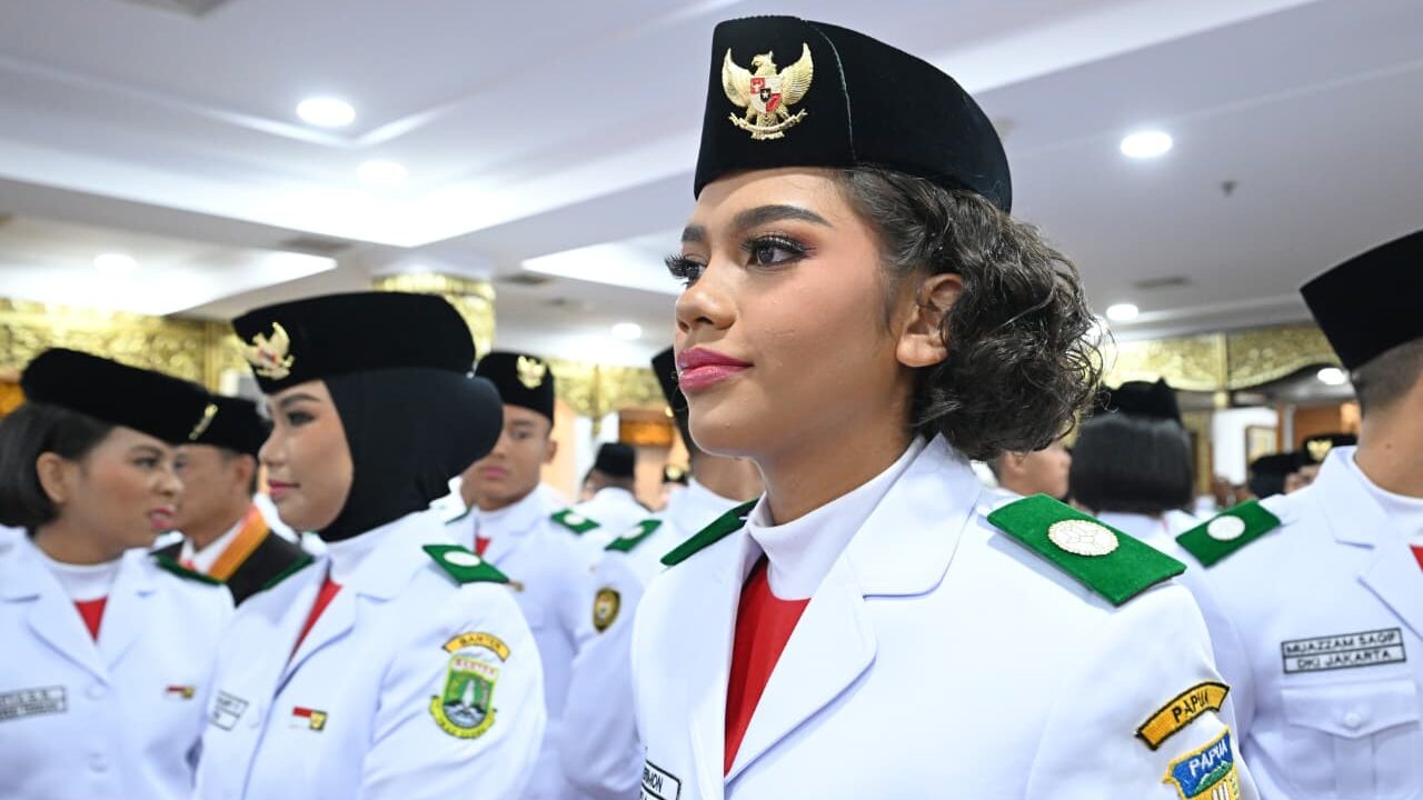 : Tim Pasukan Pengibar Bendera Pusaka (Paskibraka) yang akan mengemban tugas pada Upacara Penurunan Bendera Negara Sang Merah Putih di Istana Merdeka pada Senin (17/8/2026). (Foto: BPMI Setpres/Muchlis Jr)