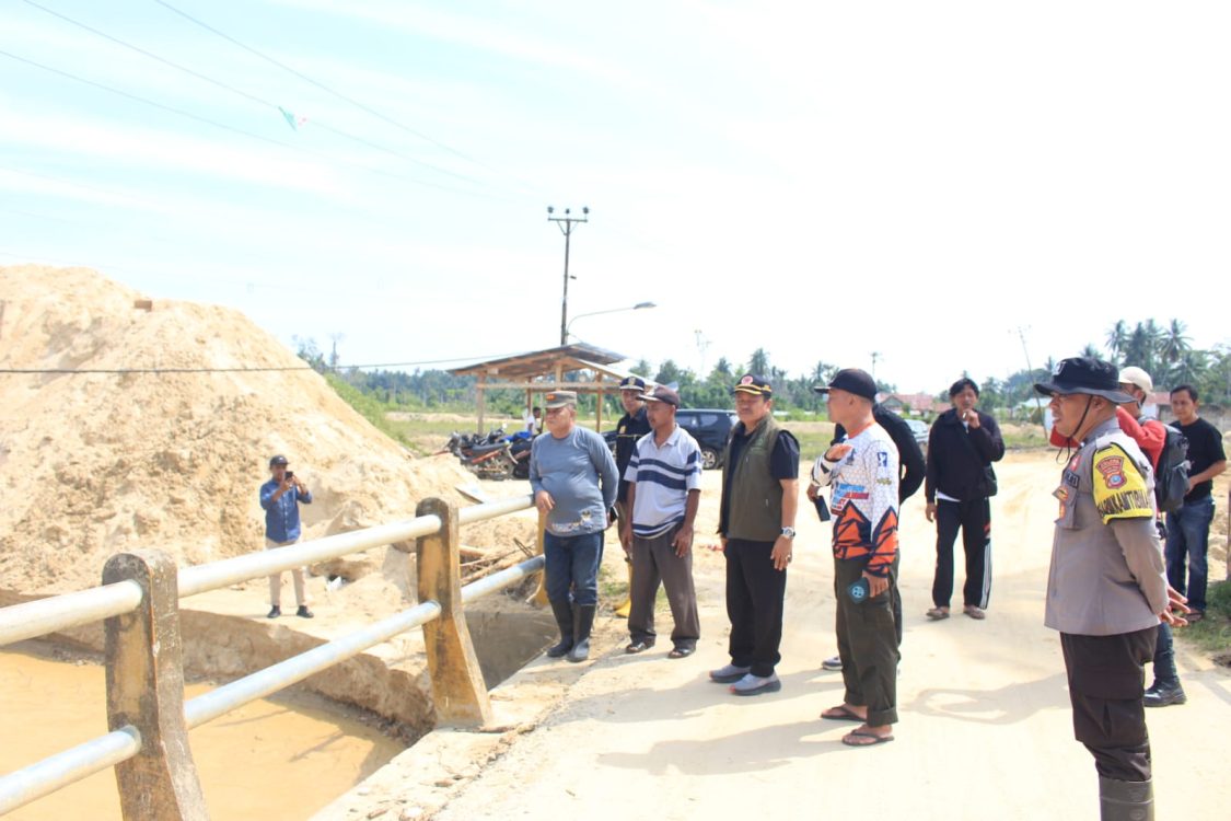 : Penanganan risiko luapan sungai membutuhkan infrastruktur tangguh yang dibarengi pengawasan berkala secara gotong royong. Pemkab Parigi Moutong merampungkan pekerjaan fisik normalisasi sungai di Desa Air Panas guna melindungi keselamatan warga, Sabtu (8/8/2026).