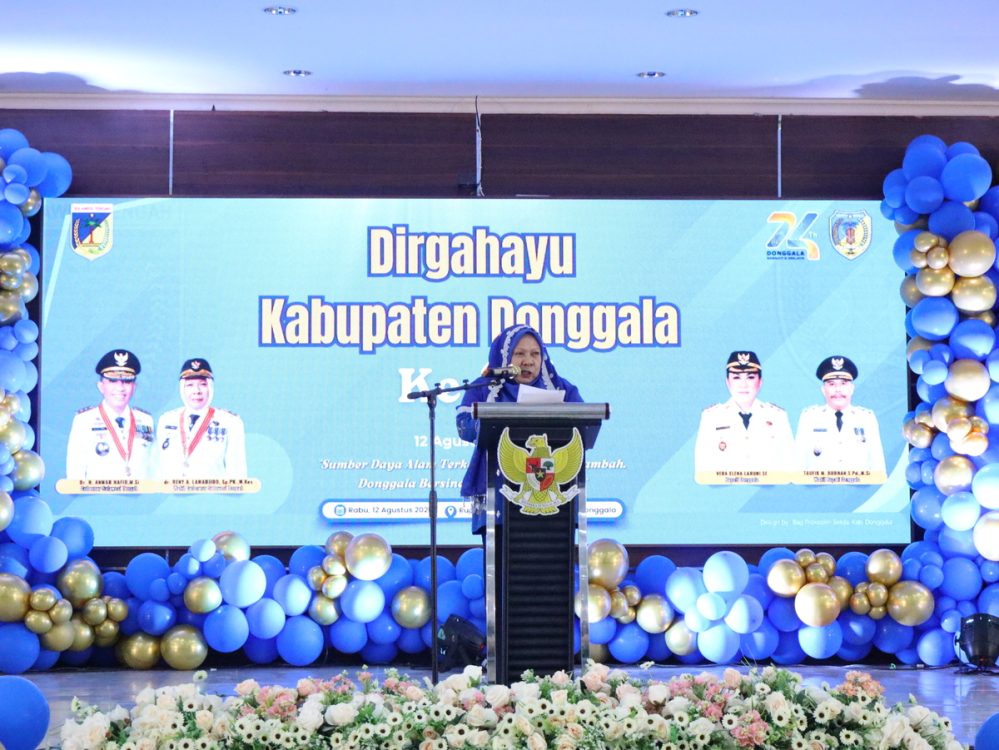 : Wakil Gubernur Sulawesi Tengah Reny A. Lamadjido memberikan sambutan pada peringatan HUT ke-74 Kabupaten Donggala di Aula Kasiromu, Kantor Bupati Donggala, Kelurahan Gunung Bale, Kecamatan Banawa, Sulawesi Tengah, Rabu (12/8/2026). (Foto: Asri Arif dok. Kominfo Donggala).