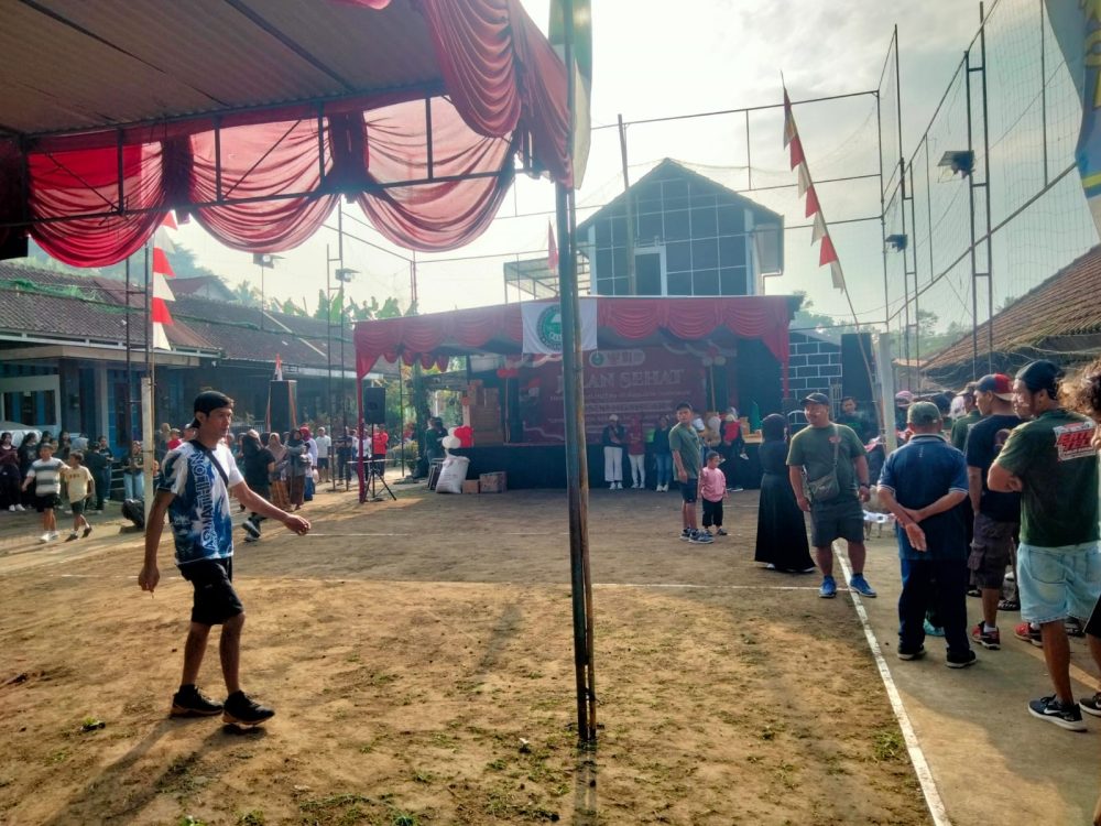 : Kebersamaan masyarakat lereng gunung dan aksi gotong royong warga merupakan fondasi utama dalam merawat persatuan serta mempererat keharmonisan sosial di tingkat pedesaan. Warga Ngancar Cangkringan selenggarakan pesta rakyat, Minggu (23/8/2026).