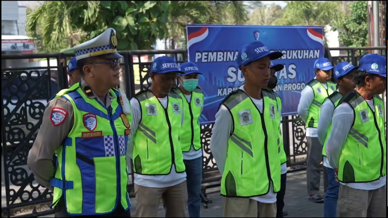 35 Sukarelawan Pengatur Lalu Lintas Kulon Progo Dikukuhkan, Jadi Mitra Polantas Bantu Layani Masyarakat