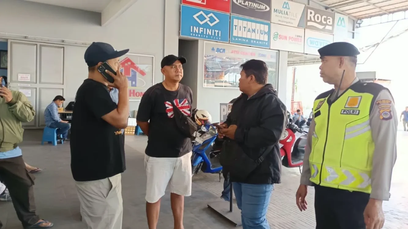 Pria 65 Tahun Ditemukan Meninggal di Toko Trans Home Berbah, Polisi Datangi TKP