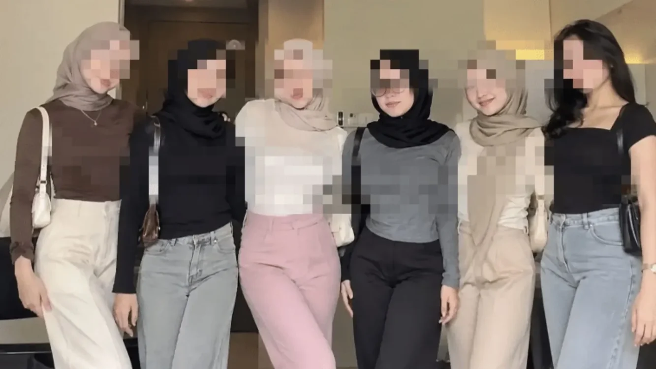 Video Hijab Viral Bikin Heboh, Gaya Lima Perempuan Ini Jadi Sorotan Warganet