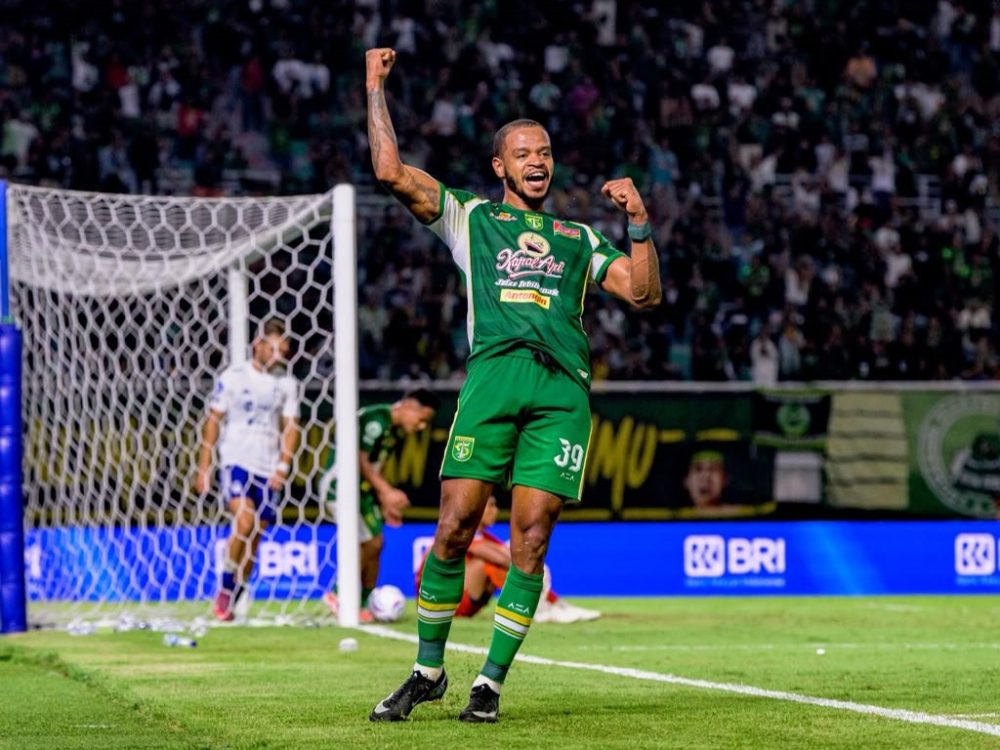 Alex Martins Jadi Penentu, Persebaya Raih Tiga Poin Perdana di GBT