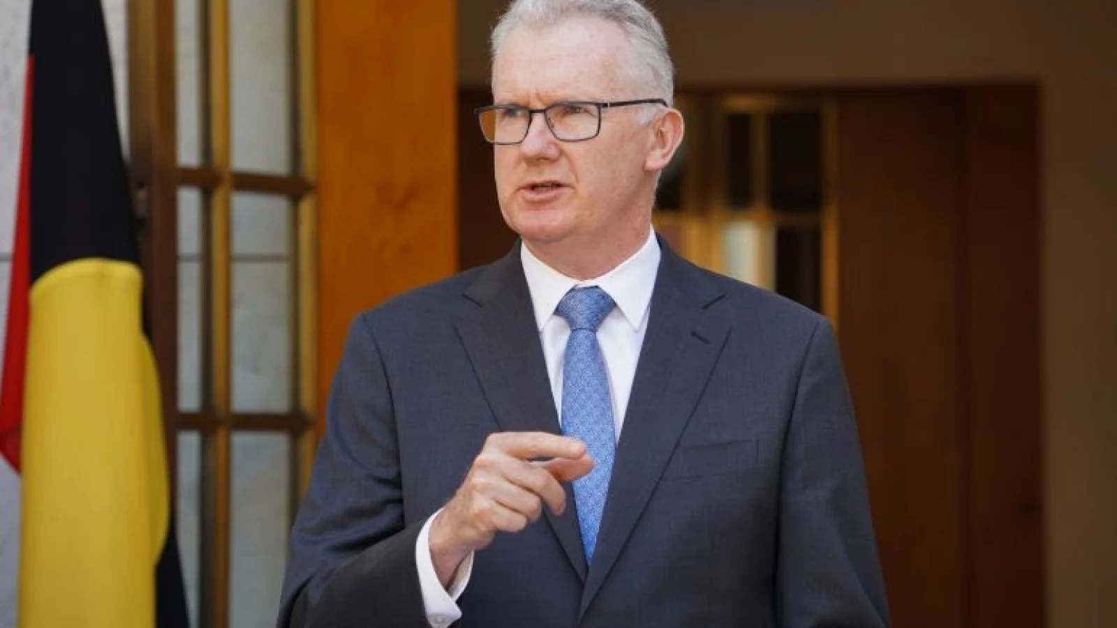 Australia Akan Tahan Pelanggar Visa, 100 Petugas dan 250 Tempat Detensi Disiapkan