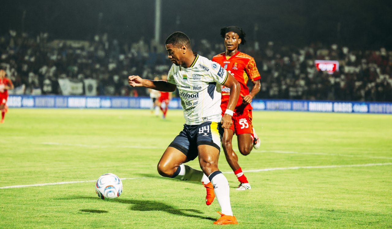 Babak Pertama Persib Dan Persijap Masih Imbang 1 1