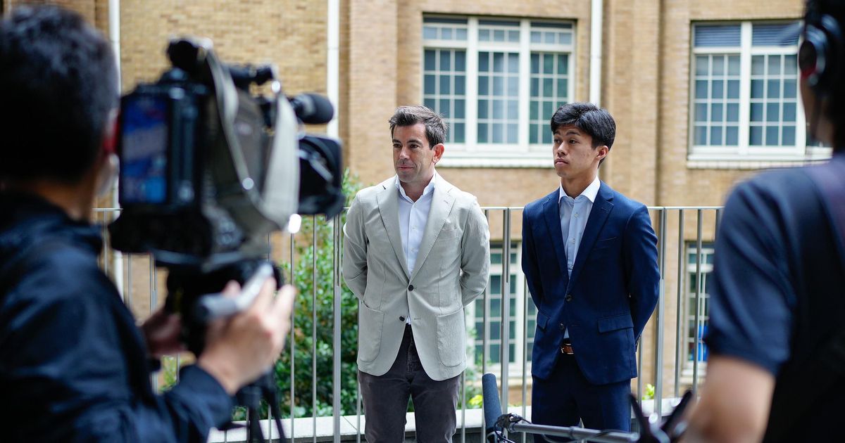 Carlos Ezpeleta and home hero Ai Ogura visit Japan Sports Agency ahead of Motegi Grand Prix