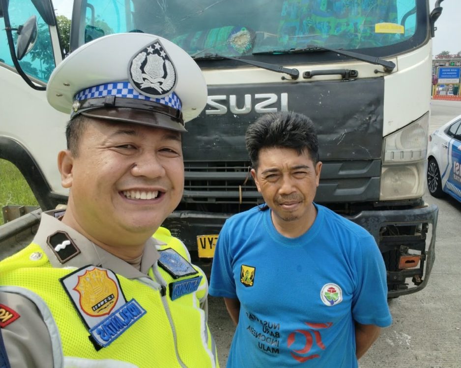 Cegah Kecelakaan, PJR BORR-Bocimi Ingatkan Pengemudi soal Bahaya Berhenti di Bahu Jalan