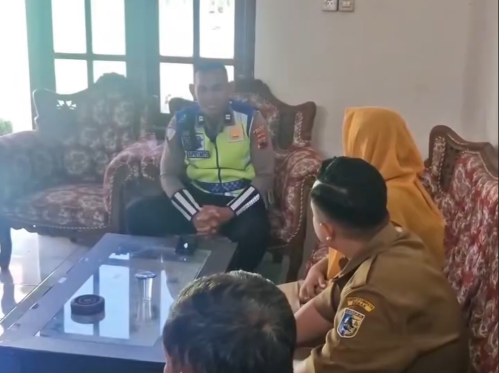 Cegah Pelanggaran dan Kecelakaan, Satlantas Demak Edukasi Warga Desa