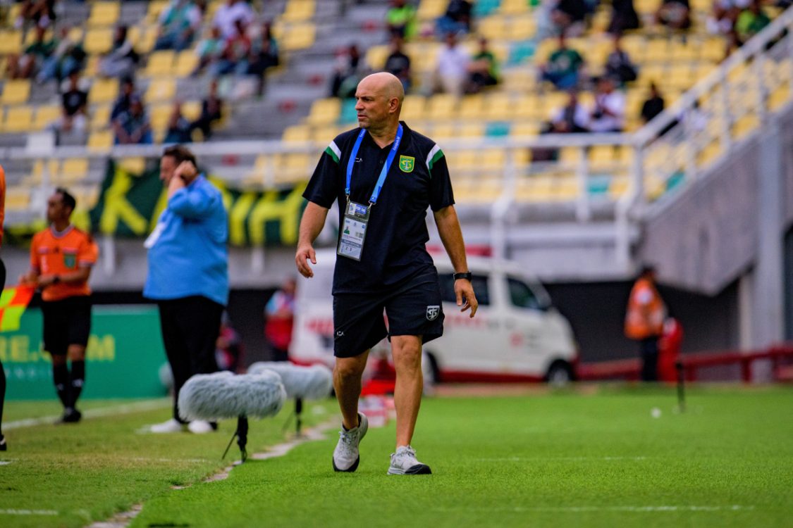 Coach Tavares: Persebaya Seharusnya Bisa Bermain Lebih Baik