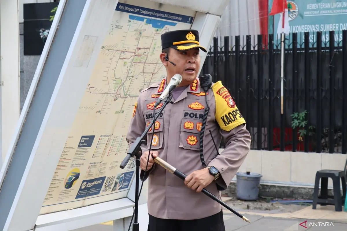 Ditengah Sebaran Abu Vulkanik Krakatau, Polisi Tetap Laksanakan Pengamanan 3 Titik Demo Jakarta