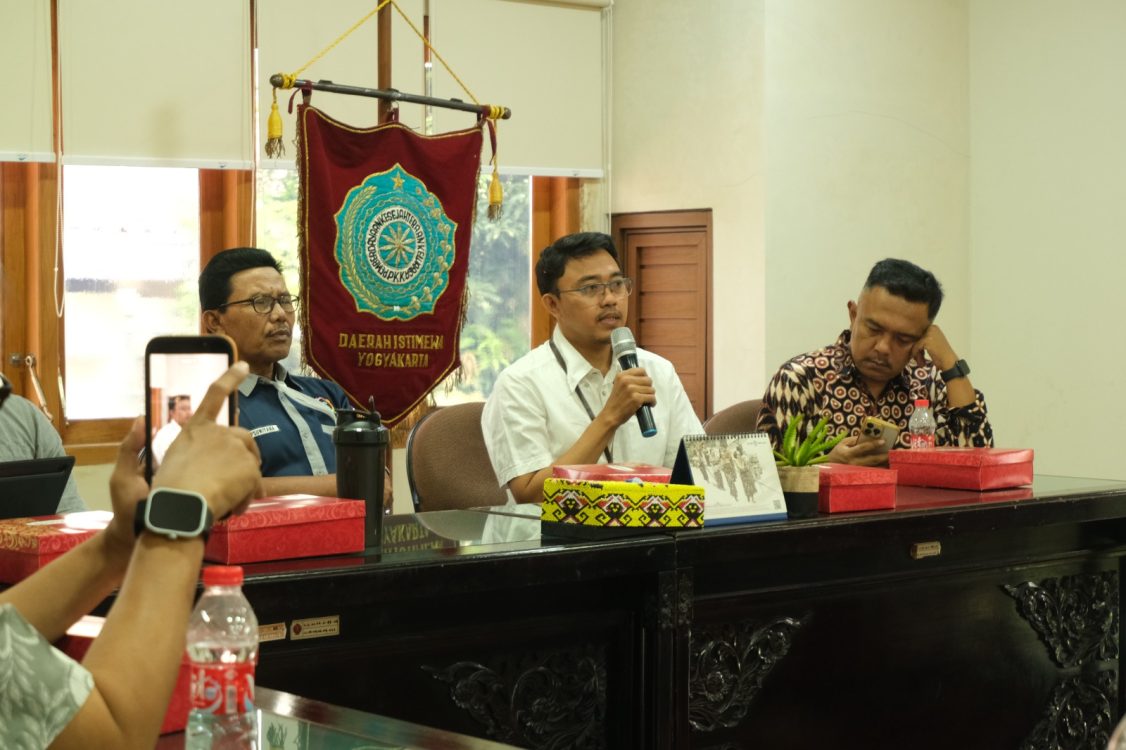 : Diskominfo DIY memperkuat kemitraan dengan KIM sebagai mitra strategis dalam menyebarluaskan kebijakan dan program pemerintah daerah, Rabu (16/9/2026).