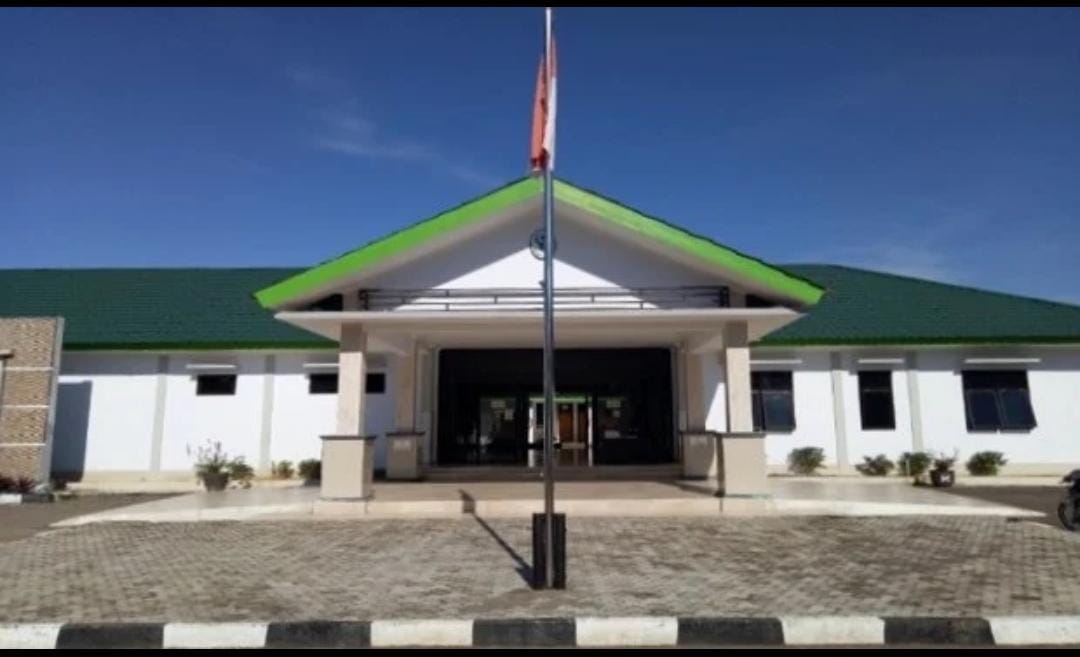 : Pemkab Parigi Moutong melalui RSUD Buluye Napoa’e sukses menggandeng Fakultas Kedokteran Universitas Hasanuddin (Unhas) untuk memenuhi kebutuhan tenaga dokter spesialis guna memaksimalkan kualitas pelayanan kesehatan masyarakat, Rabu (30/9/2026).