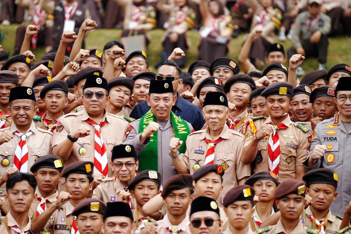 Hadiri PUI, Kapolri Ajak Generasi Muda Tumbuh Berkarakter dan Peduli Sesama
